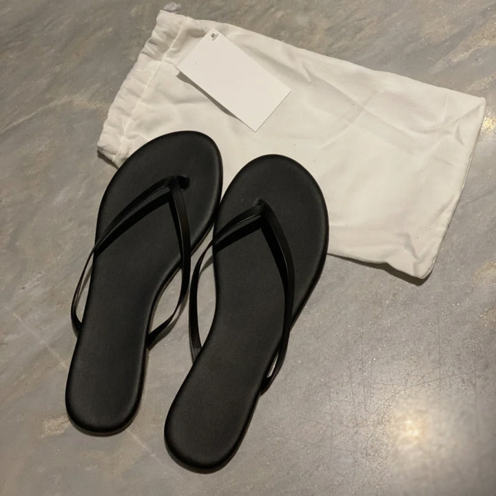 Dame Metallic Rem Flip Flops Stilla