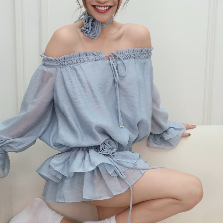 Damebluse i Off-Shoulder stil med ruffledetaljer Stilla