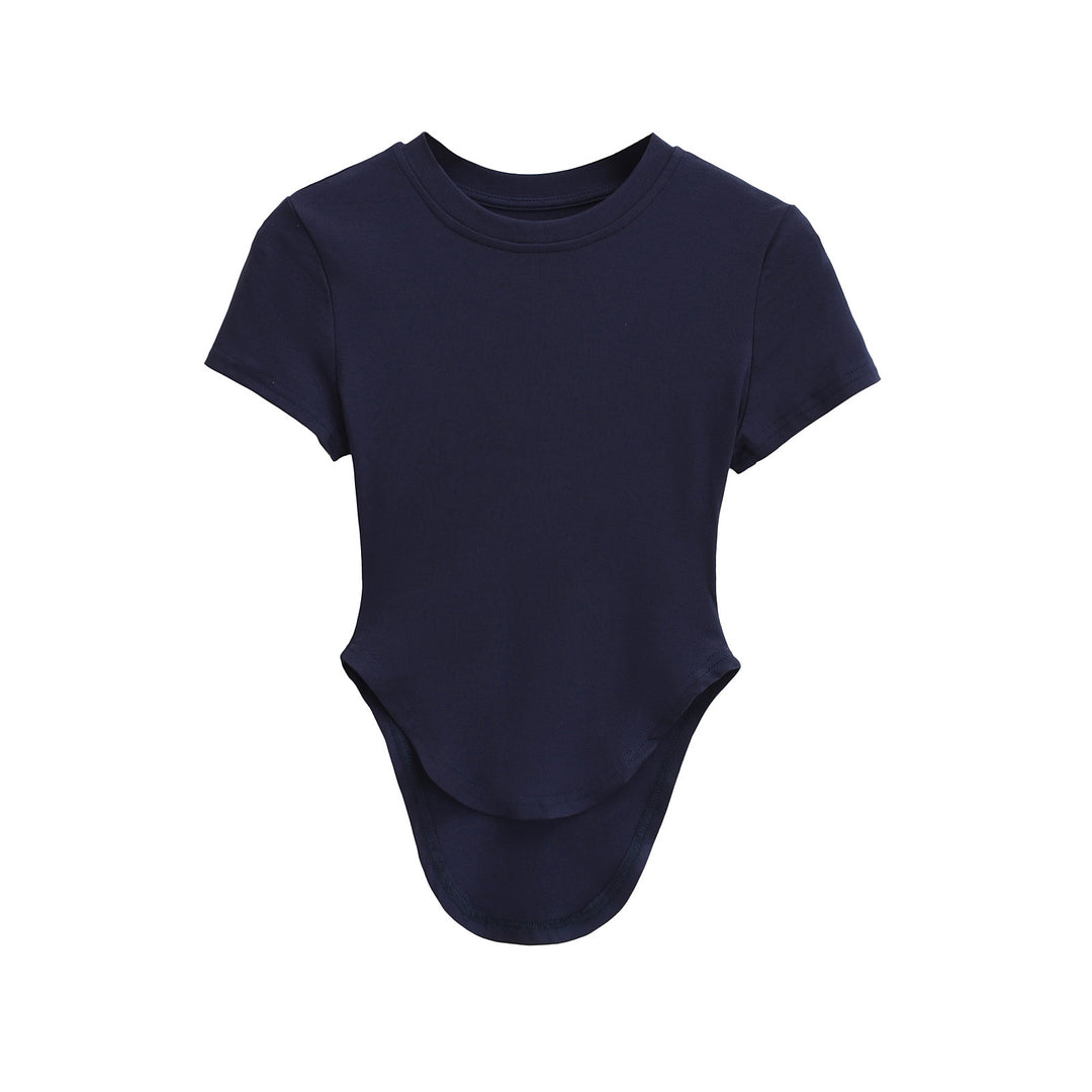Dame figursyet kortærmet bodysuit med moderne schnitlinjer og raffinerede detaljer Stilla