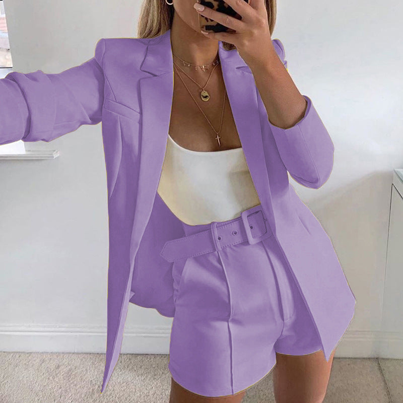 Dame Mode Blazer sæt med figursyet snit og højtaljede shorts Skovae