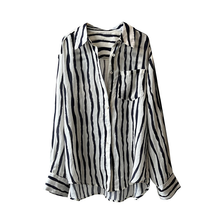 Dame stribet bluse i let hør med brystlomme og elegant snit Stilla