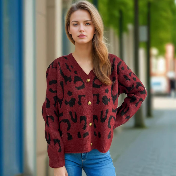 Kvinders fashionable cardigan med dyreprint og guldknapper Stilla