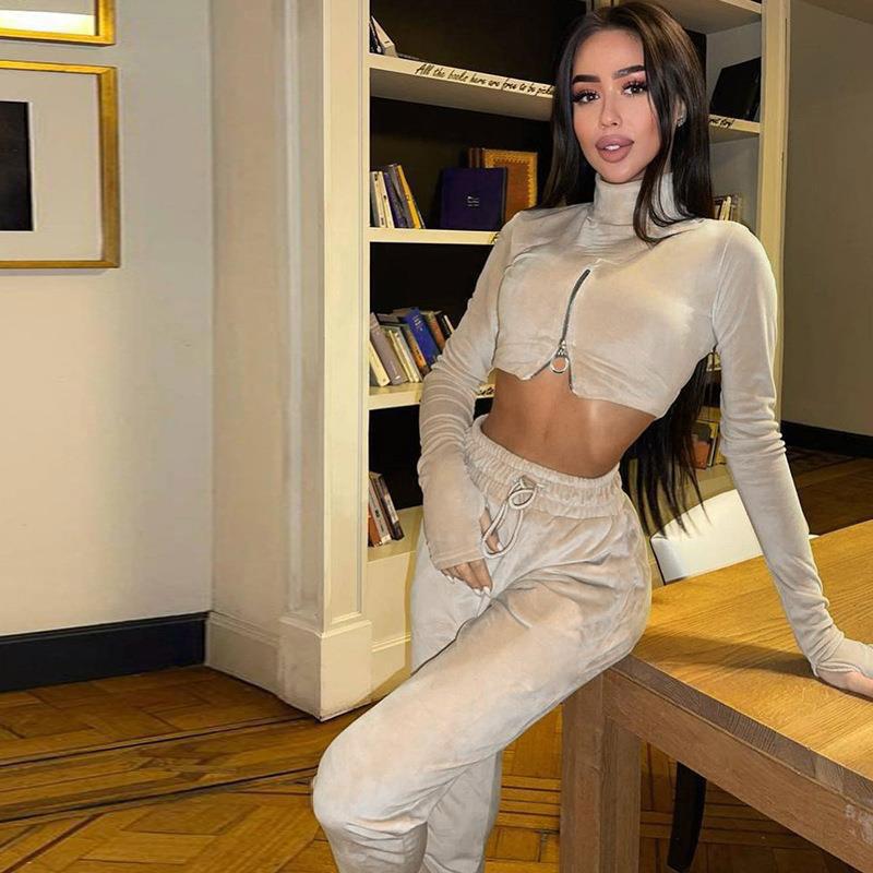 Dame Sporty Cropped-Sæt med Lynlås og Praktiske Lommer Stilla