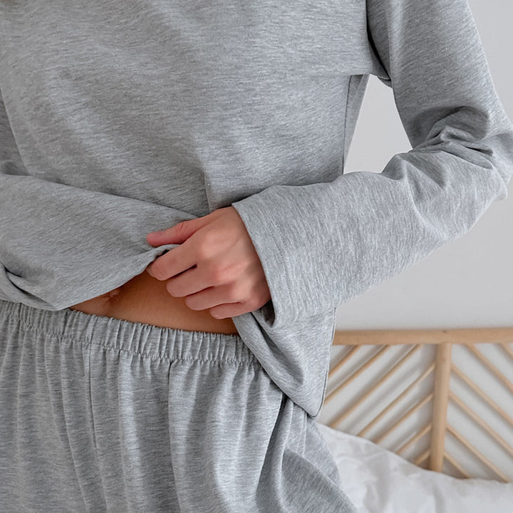 Dame pyjamasæt i behageligt, åndbart materiale med et moderne snit Stilla