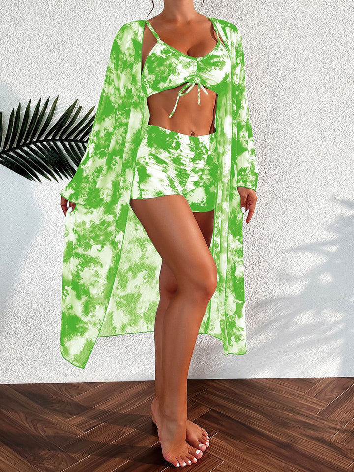Dame bikini-sæt med kort bukser og gennemsigtig strandkimono Skovae