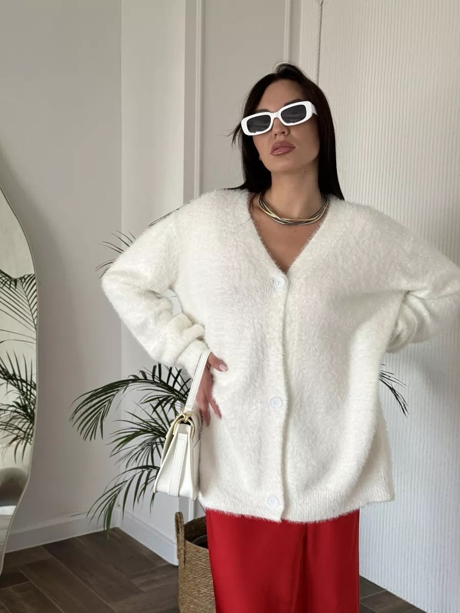 Kvinders hyggelige cardigan lavet af blødt strik Stilla