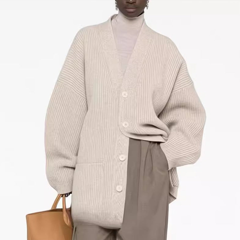 Dame afslappet strik cardigan med oversized pasform og elegante detaljer Stilla