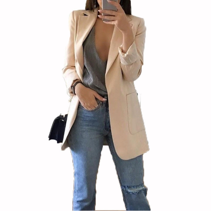 Dame elegant blazer med tætsiddende snit og praktiske lommer Skovae