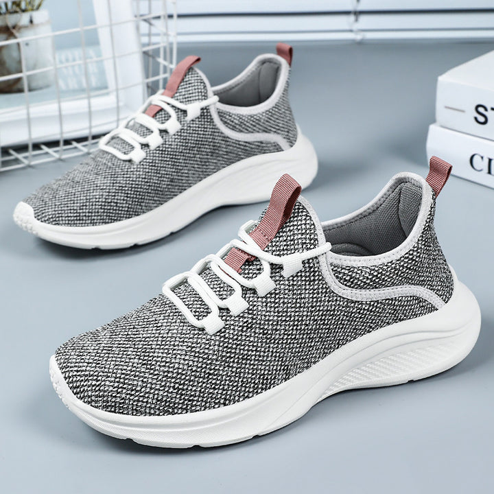 Dame Sporty Sneakers med åndbart overmateriale og fleksibelt såleprofil Stilla