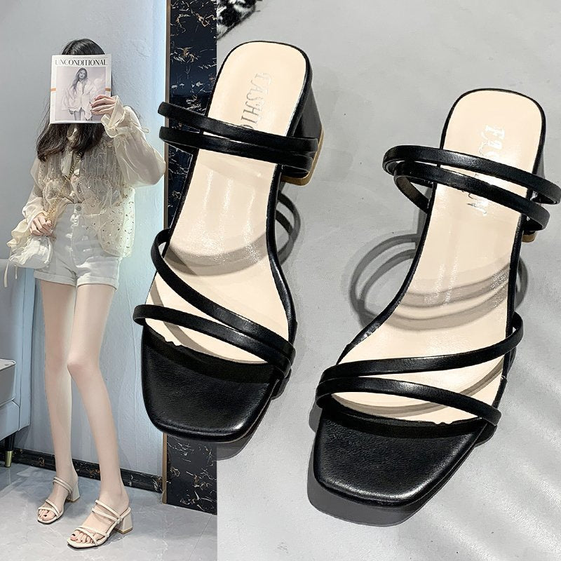 Dame blokkensandal med justerbare remme og elegant design Stilla