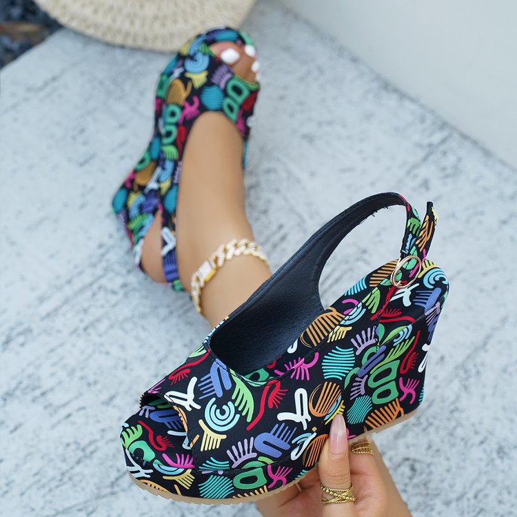 Dame Wedge-sandaler med farverigt grafikdesign og justerbar rem Stilla