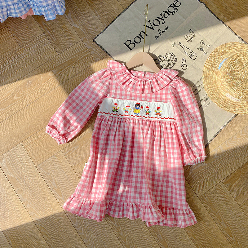 Pige Gingham-rutete kjole med fantasifuld karaktérbroderi Stilla