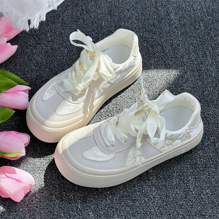 Dame modische Sneakers med glitrende overdel og elegante satin snørebånd Stilla