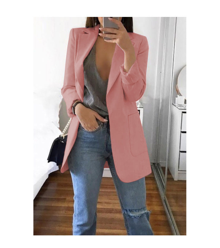 Dame elegant blazer med tætsiddende snit og praktiske lommer Skovae