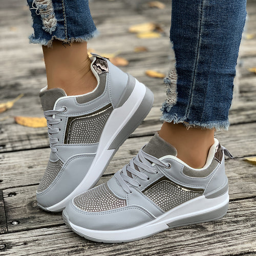 Dame Sporty Sneakers med åndbar mesh-overflade og skridsikker sål Stilla