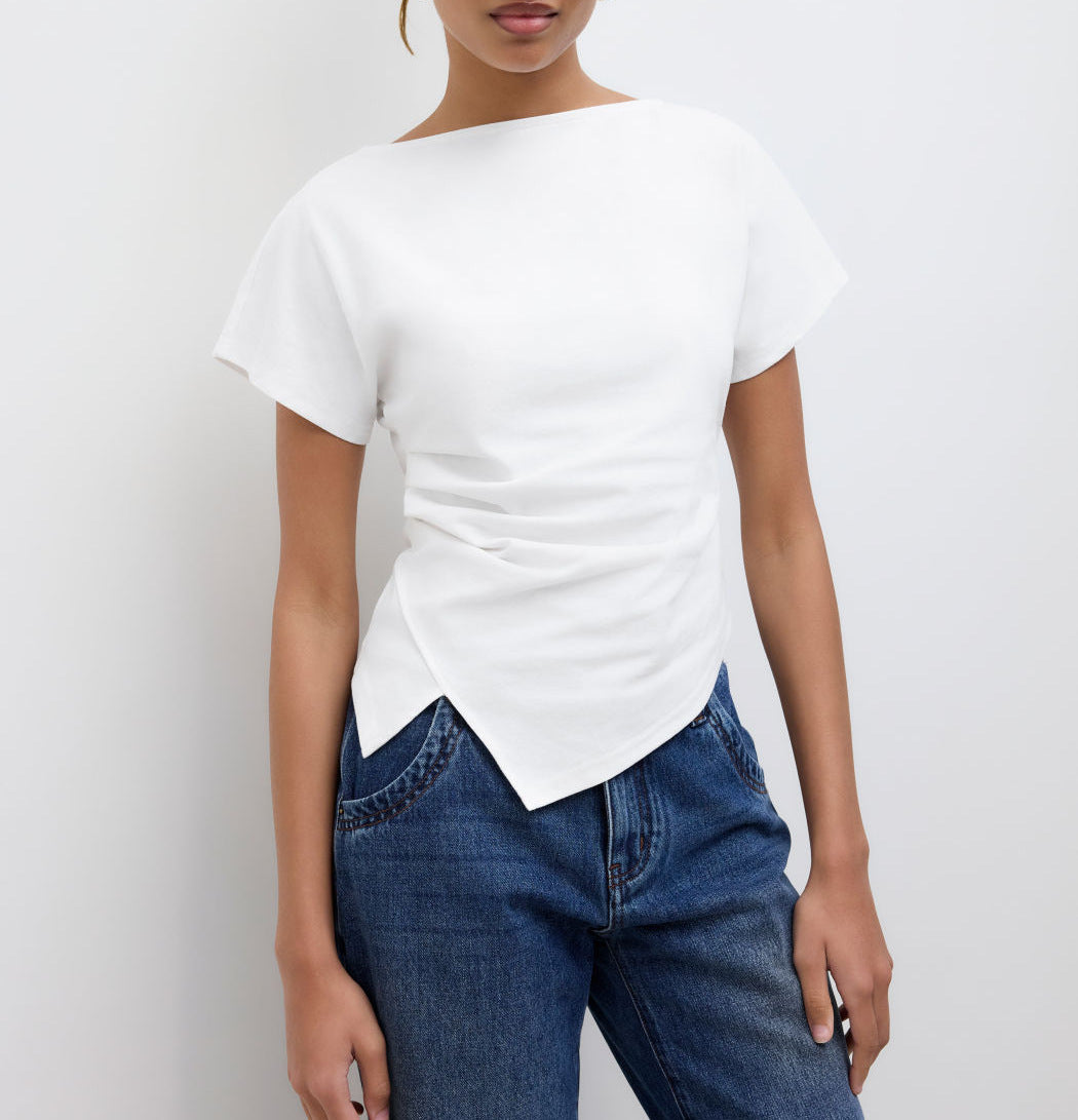 Damer Cropped T-Shirt med asymmetrisk snit og dekorativ draperingseffekt Skovae