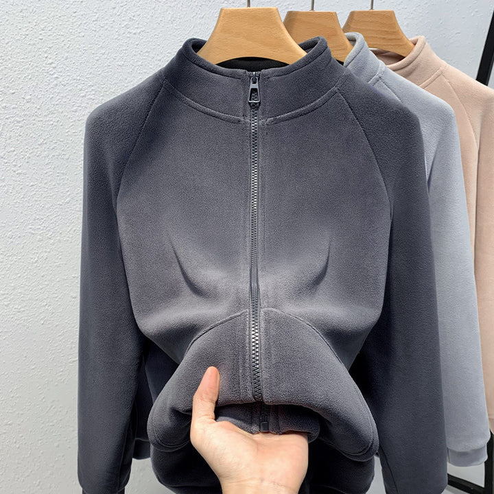 Dame blød fleece-zip-hoodie med elegant ståkrave og afslappet pasform Stilla