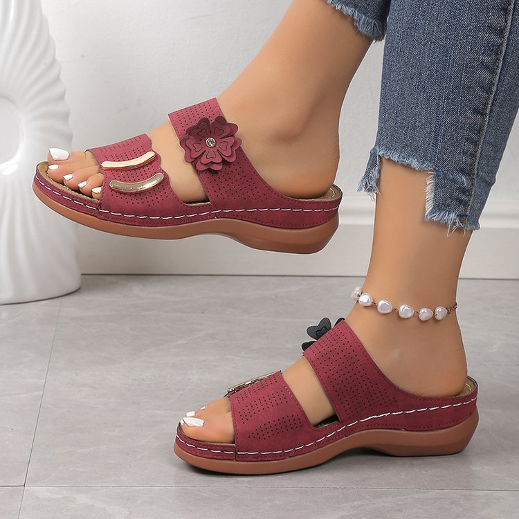 Dame Komfortable Pantofler med blomstermotiv og ergonomisk sål Stilla