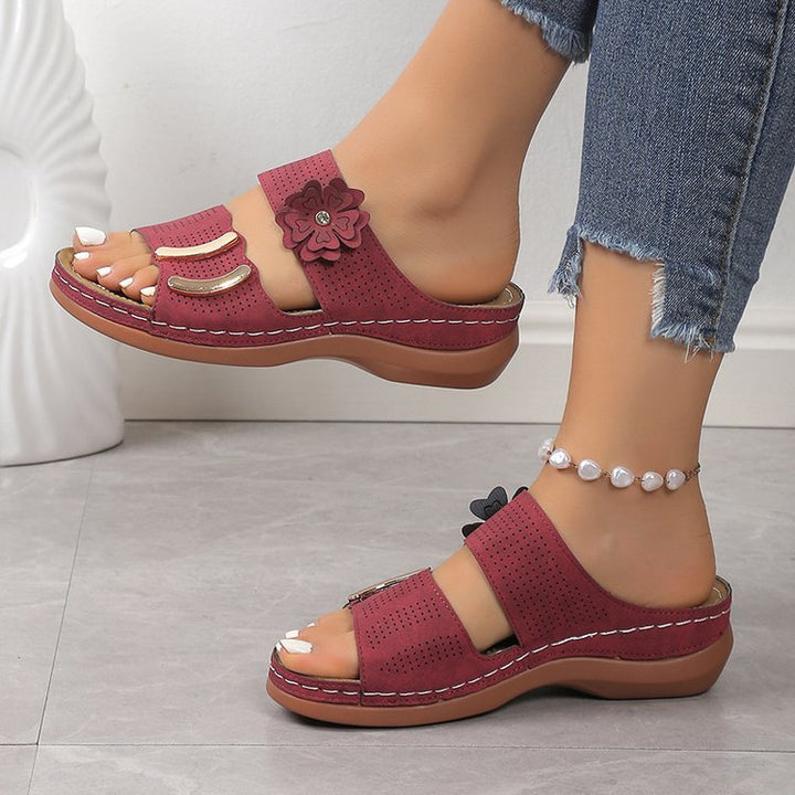 Dame Komfortable Pantofler med blomstermotiv og ergonomisk sål Stilla