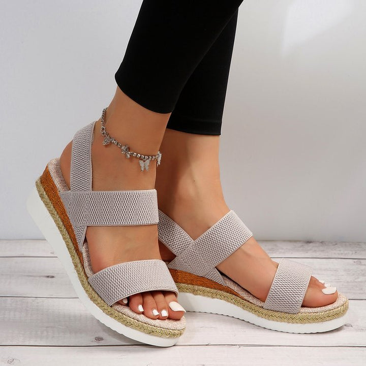Dame Wedge-sandaler med polstret sål og elastiske remme Stilla