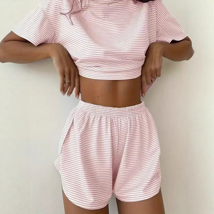 Dame casual crop-top og shorts sæt med stribet mønster Skovae