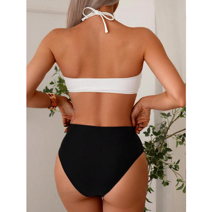 Damebikini med elegante акcenti og høj talje Stilla