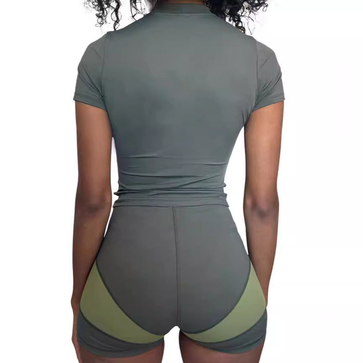 Dame sporty sæt med kort top og shorts Skovae