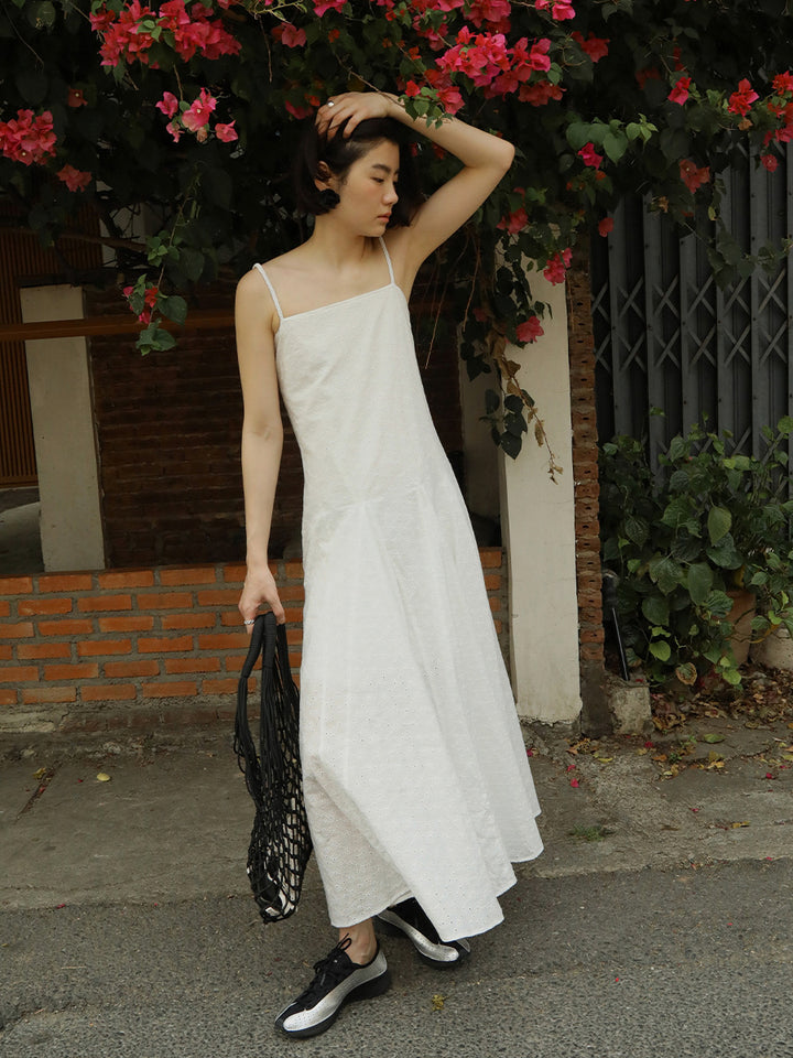 Dame maxikjole med fine ruffles detaljer og elegant snit Stilla