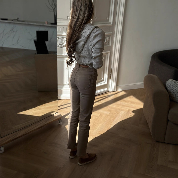 Kvinders afslappede strikket pullover med hætte og lynlås Stilla