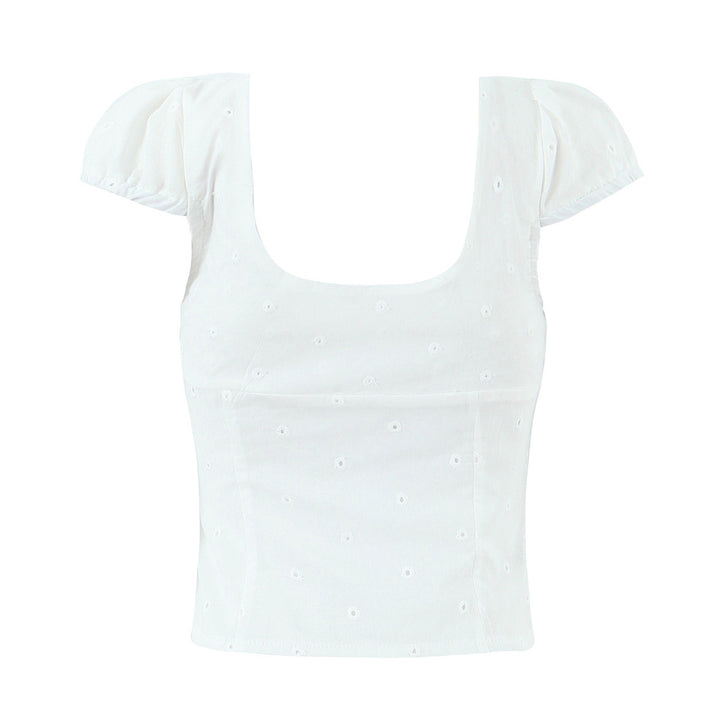 Dame legesygt crop-top med volangdetaljer og knaplukning Stilla
