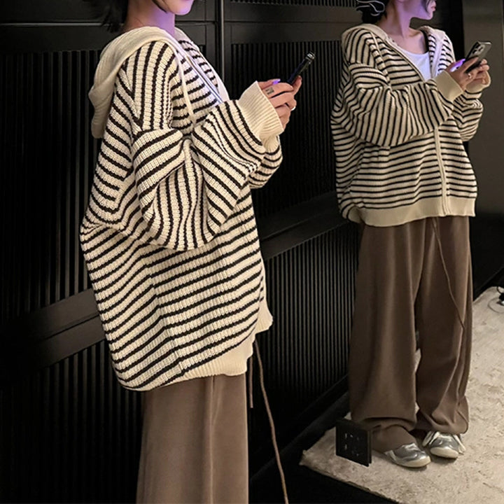 Kvinders oversized cardigan med lynlås og hætte Stilla