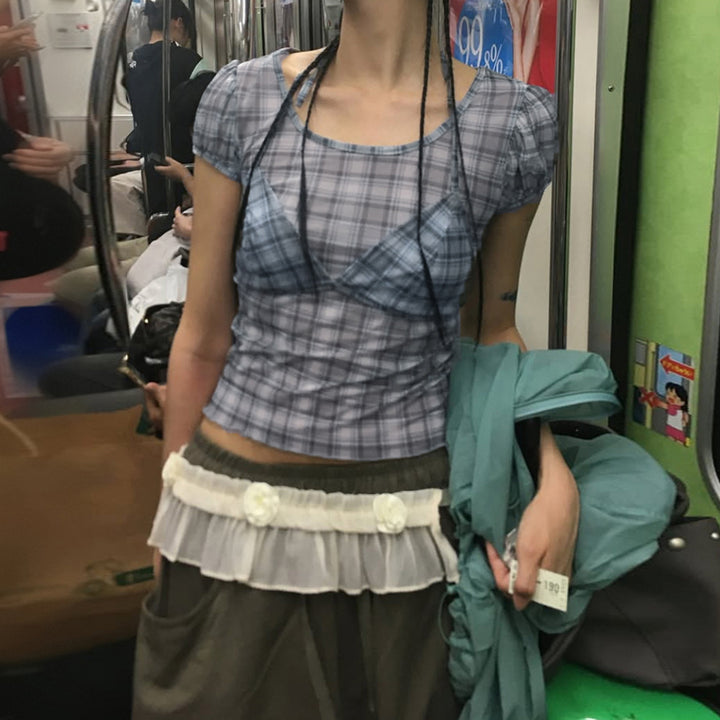 Dame mode, checked top with elegant spaghetti straps Skovae