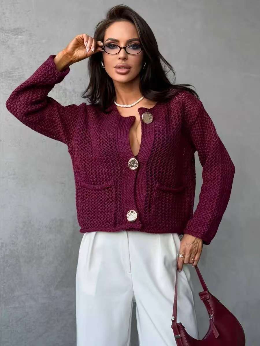 Kvinders cardigan med mesh struktur og store knapdetaljer Stilla
