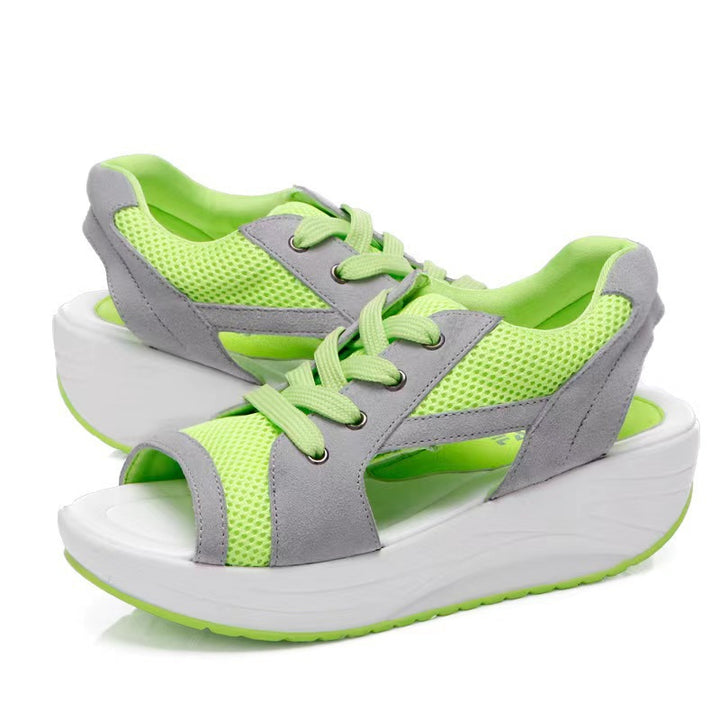 Dame Sporty Plateau-Sandaler med åndbart overmateriale og elastiske snøringer Stilla