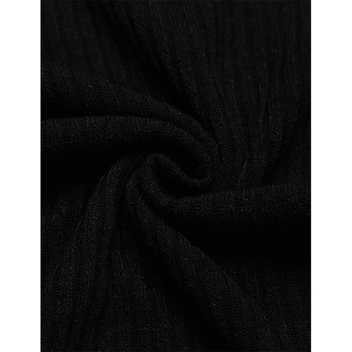 Herren finstrikket pullover med moderne ribdesign og elegant snit Stilla
