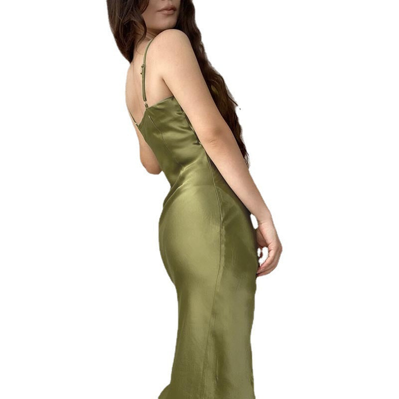 Elegant satin midi-kjole med cowl-neck til damer Stilla