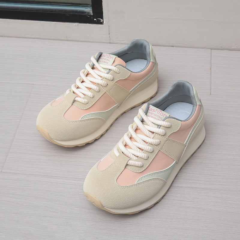 Dame sporty sneakers med åndbare materialer og polstret dæmpning Stilla