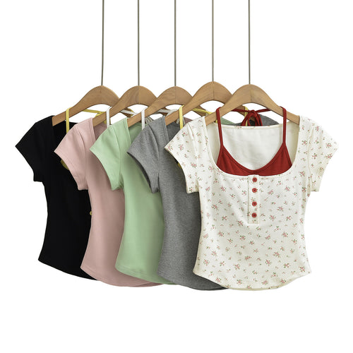 Dame Crop-Top med legende bindedesign og moderigtige knapdetaljer Stilla
