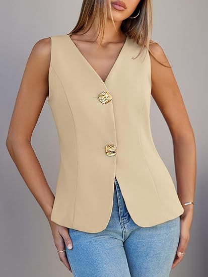 Damer Elegant vest med V-hals og gyldne knapper Stilla