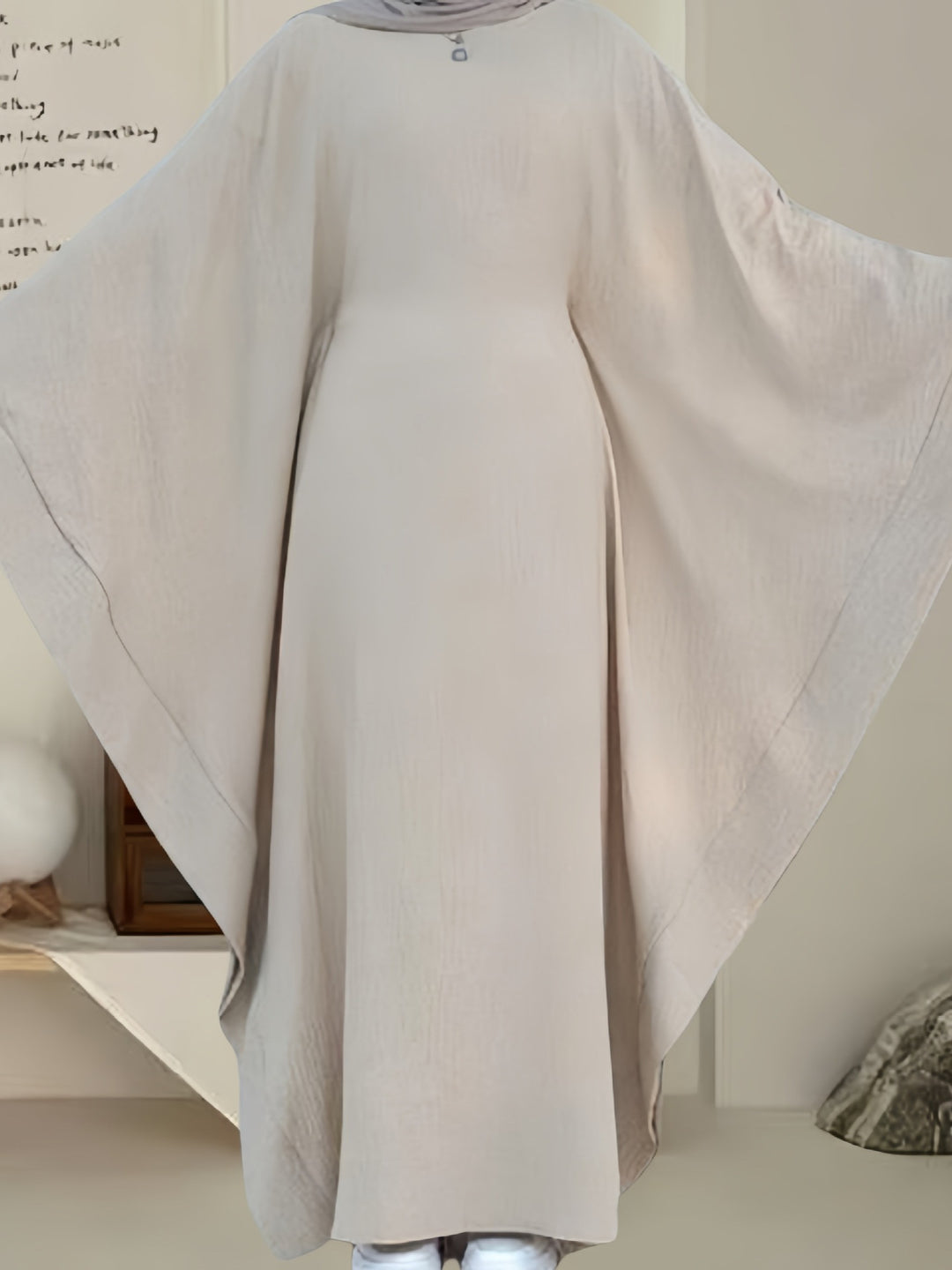 Dame Kaftan Kjole med bred pasform og elegante vingeærmer Stilla
