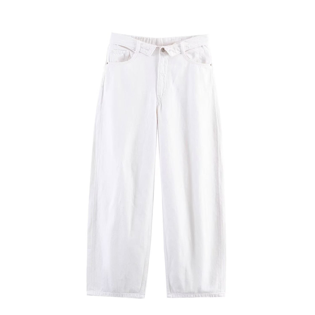 Dame højkvalitets Destroyed Jeans i en afslappet Baggy-stil med moderne accenter Skovae