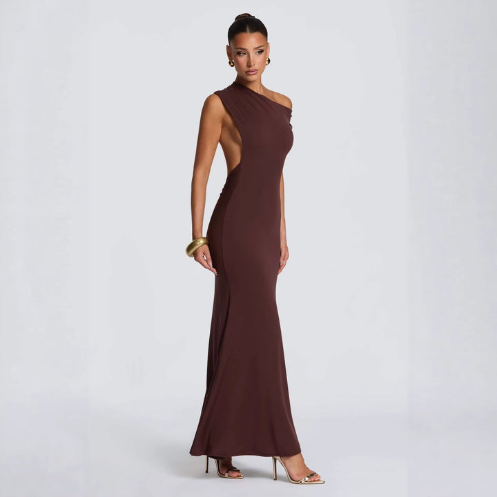 Kvinders elegante asymmetrisk maxikjole med off-shoulder design Skovae