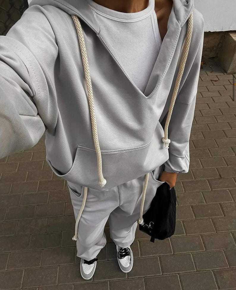 Dame Casual Relaxed-Fit Fritids Sæt med Hoodie og Behagelige Joggingbukser Skovae