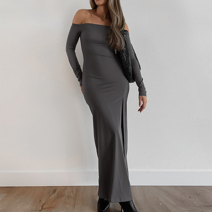 Dame Off-Shoulder Maxikjole med høj split og tætsiddende silhuet Stilla