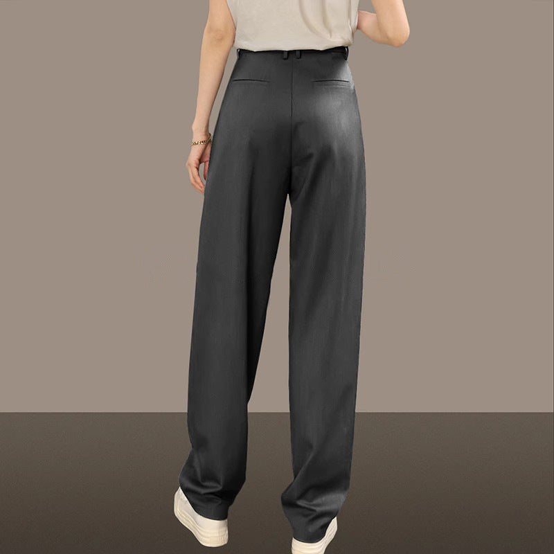 Dame bred stofbuks med elegant plissé-form Stilla