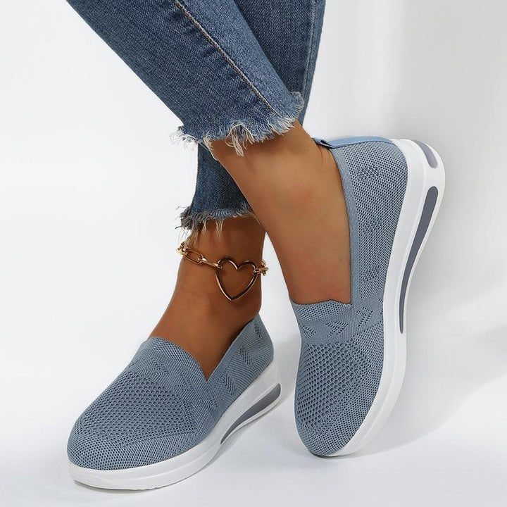 Dame behagelige Slip-On sneakers med åndbart overmateriale og skridsikker sål Stilla