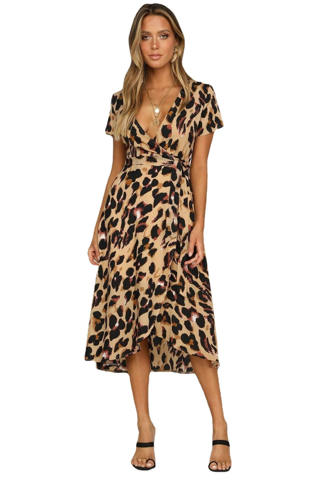Dame wrap kjole med modetrendy leopardmønster og asymmetrisk kant Stilla