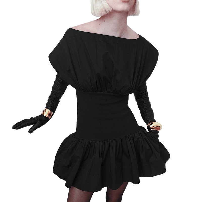Femme Off-Shoulder Rüsch Mini Kjole Stilla