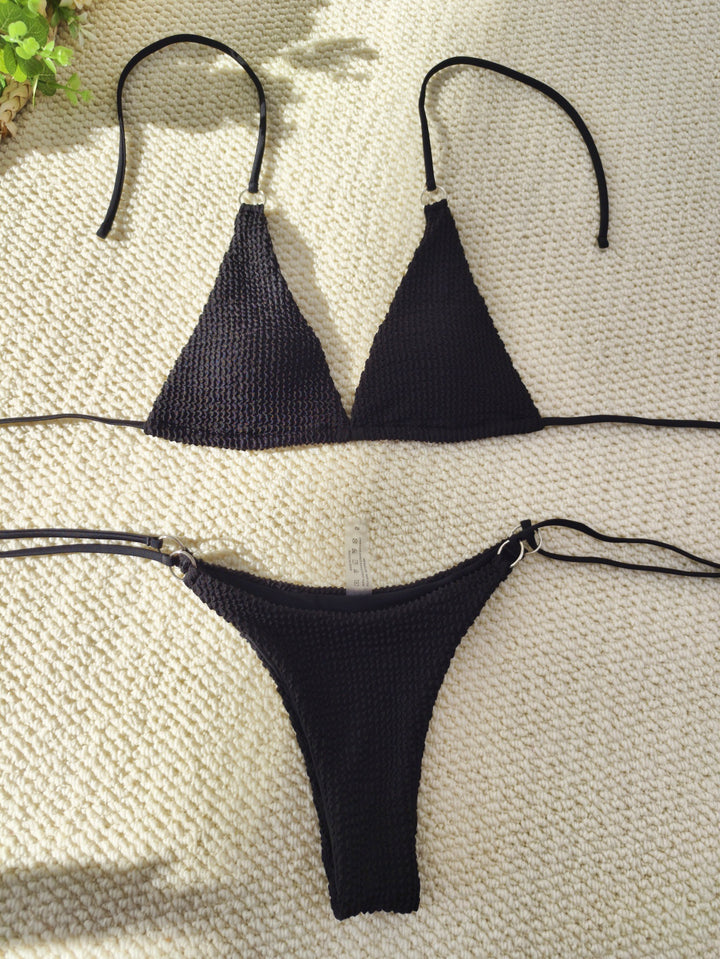 Dame Triangel-Bikini med struktureret stof og elegante ringdetaljer Skovae