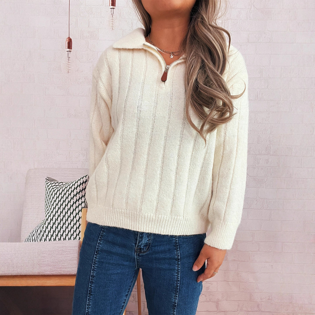 Kvinders afslappede sweater med opretstående krave og korte ærmer Stilla